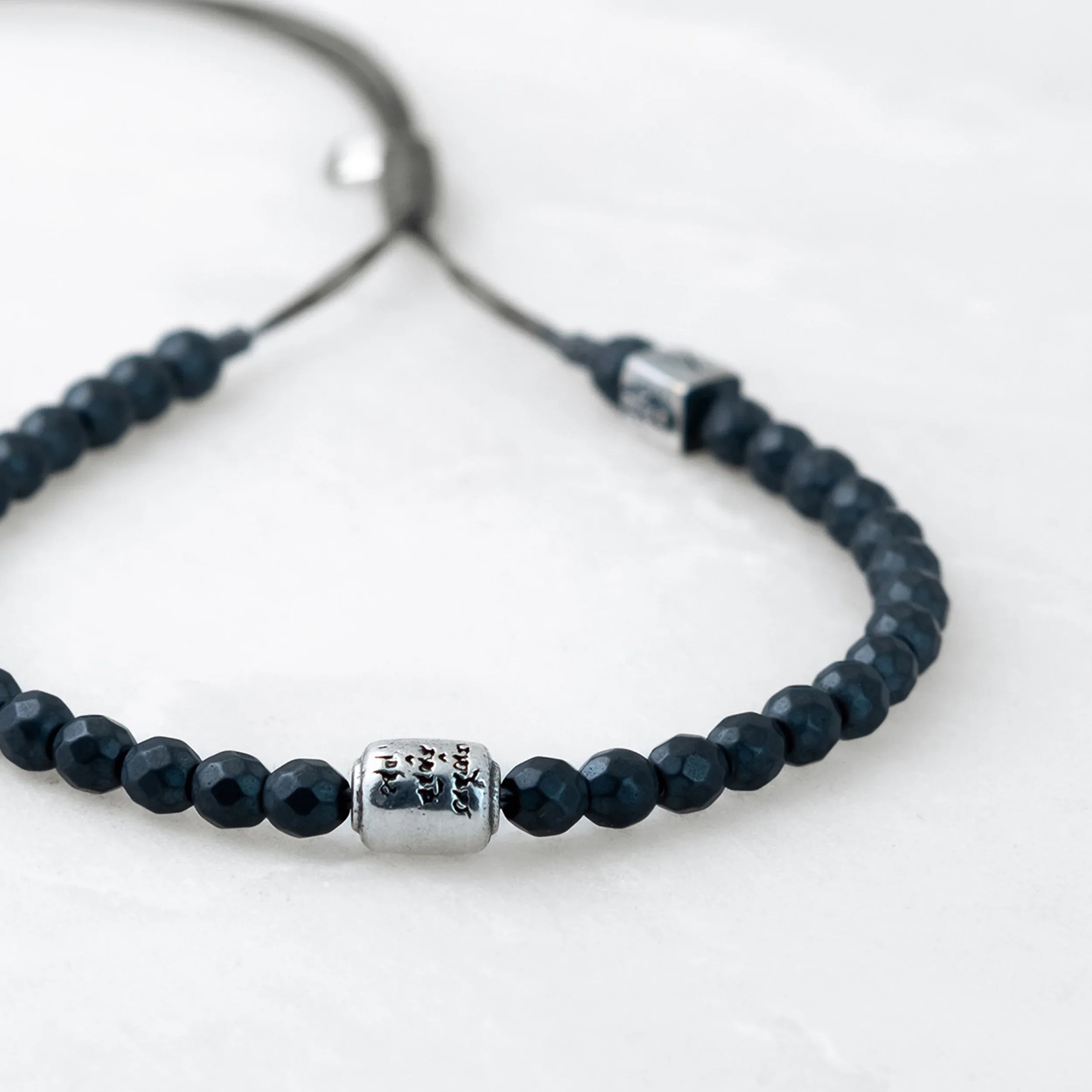 Bracelet MALA - Hématite, Manikorlo