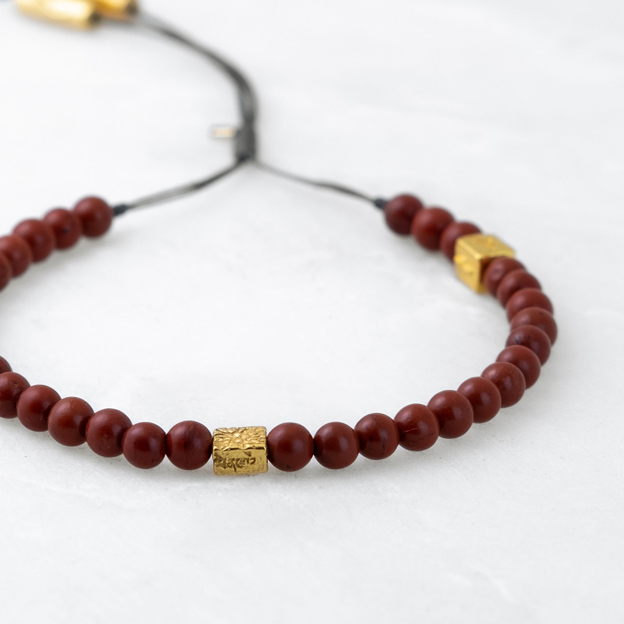 Bracelet MALA - Jaspe, Bodhi doré