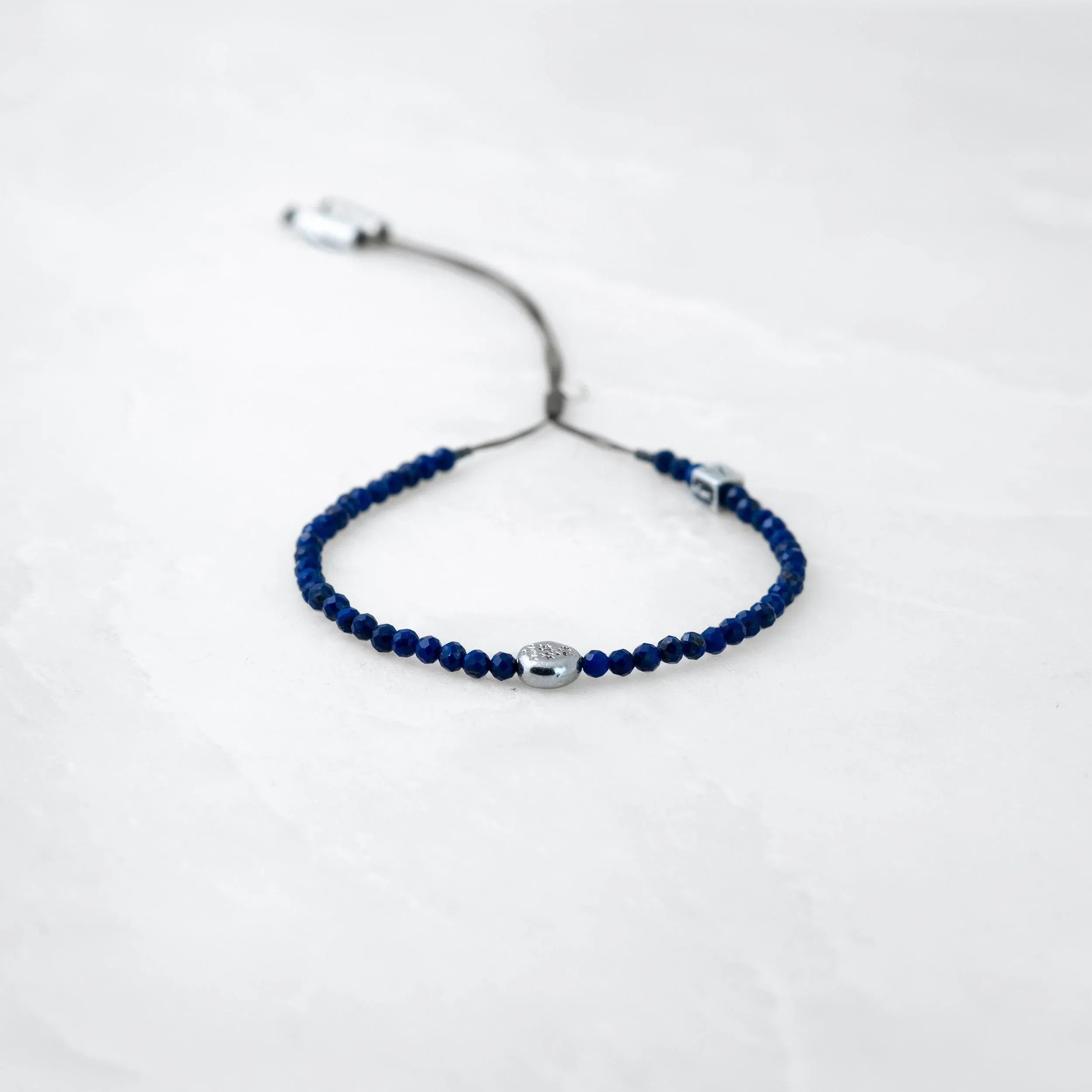 Bracelet MALA PRECIEUX - Saphir, Mani argenté - Roseparo Bijoux