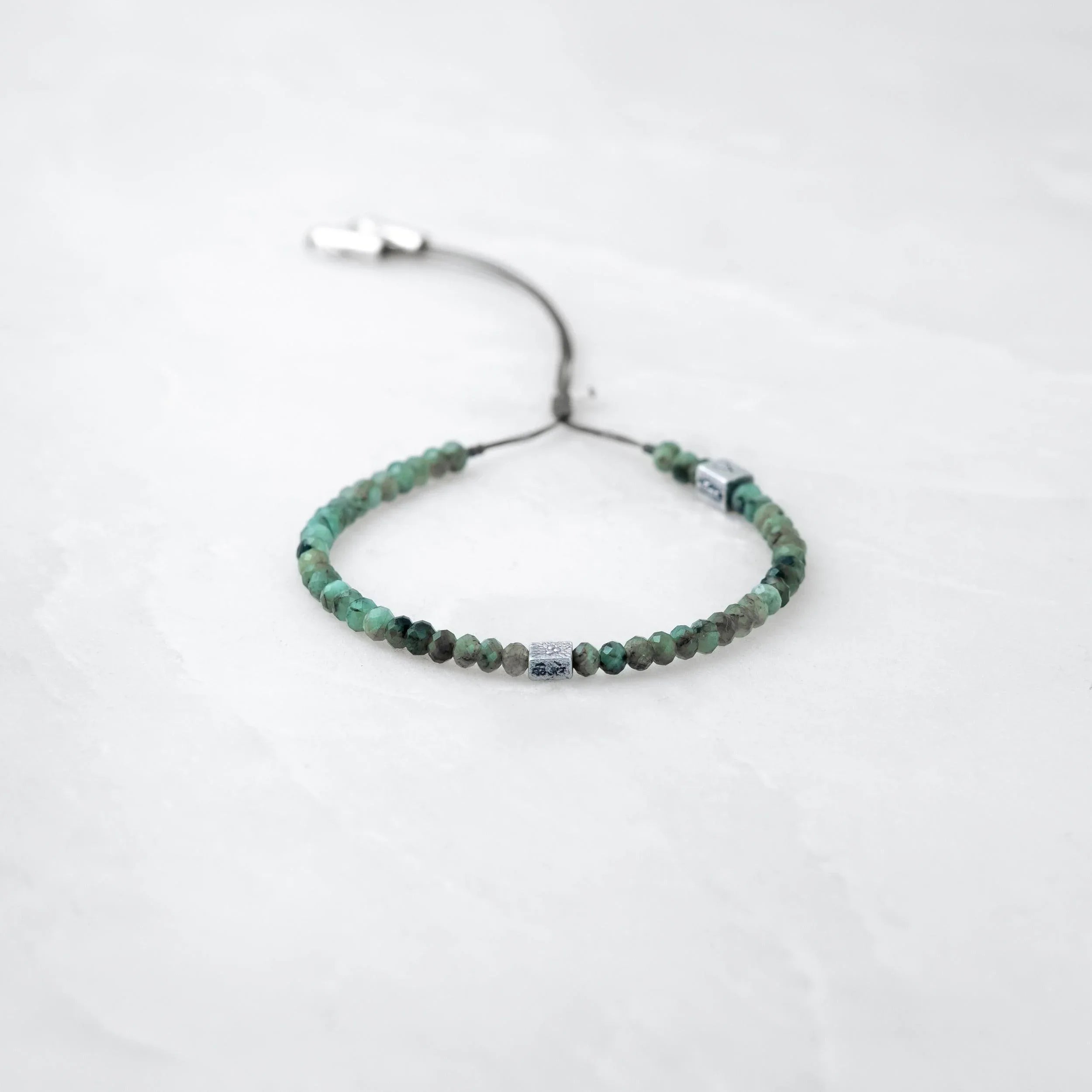 Bracelet MALA PRECIEUX - Emeraude, Bodhi argenté - Roseparo Bijoux