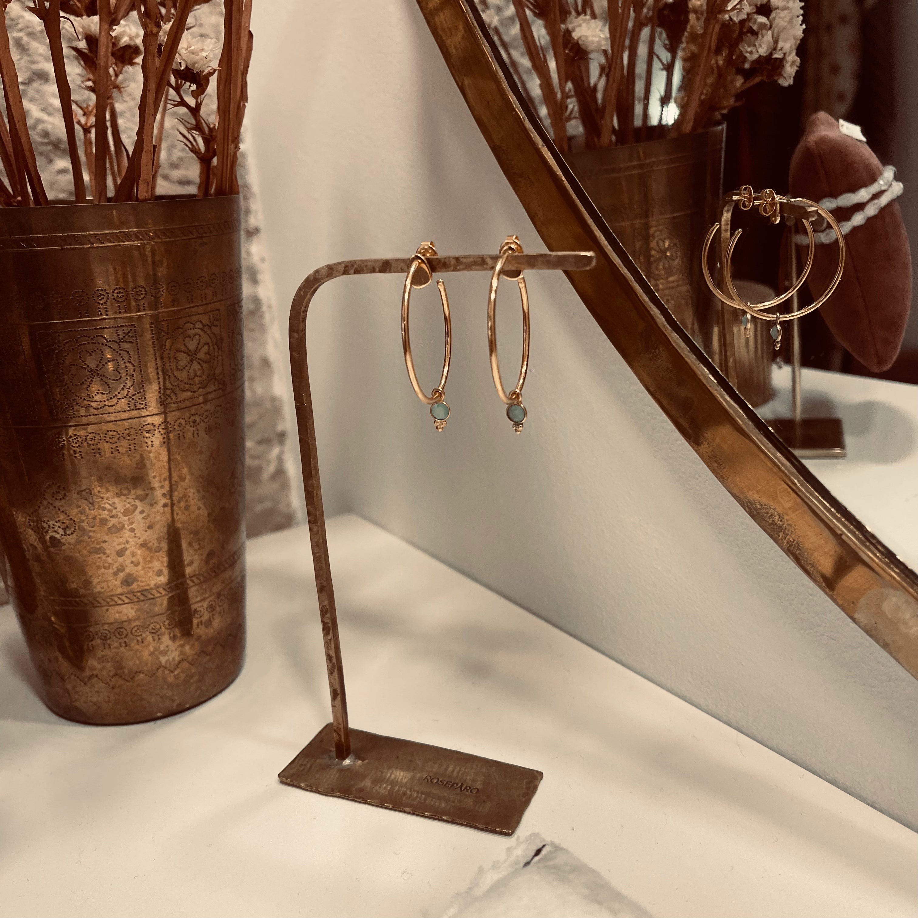 Boucles d’oreilles précieux