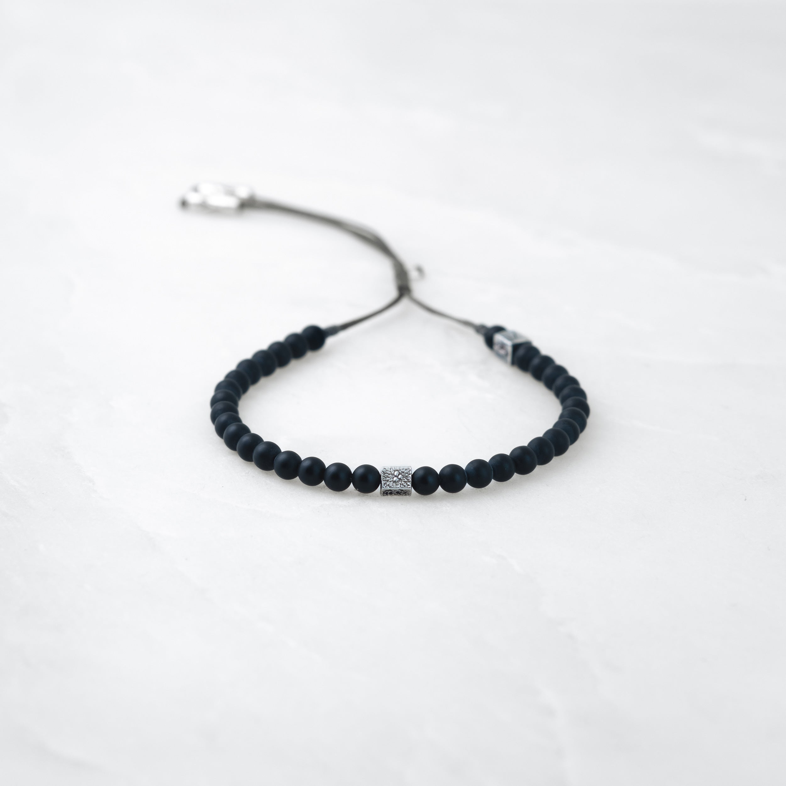 MALA bracelet - Basalt, silver Bodhi