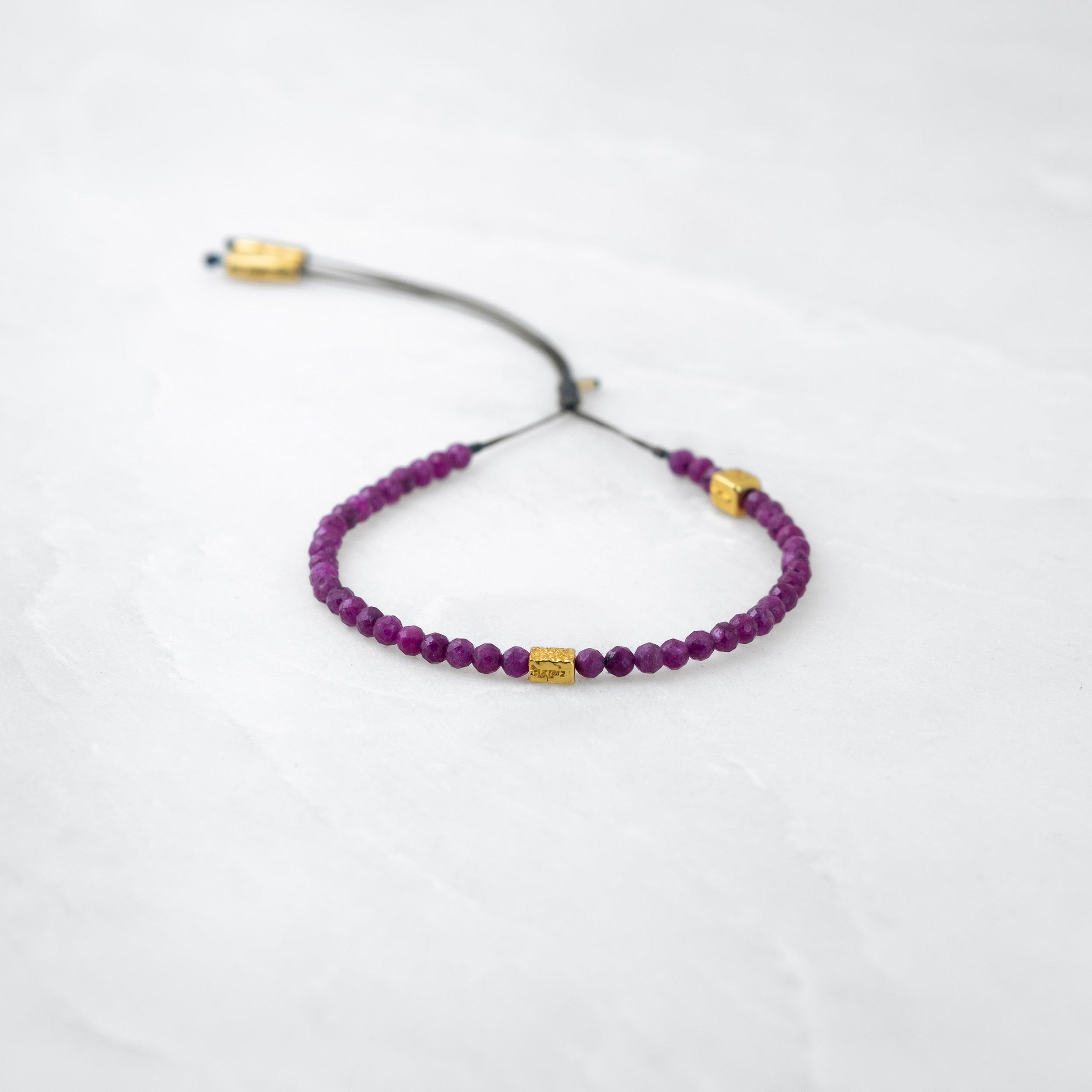 Bracelet MALA PRECIEUX - Rubis, Bodhi doré - Roseparo Bijoux