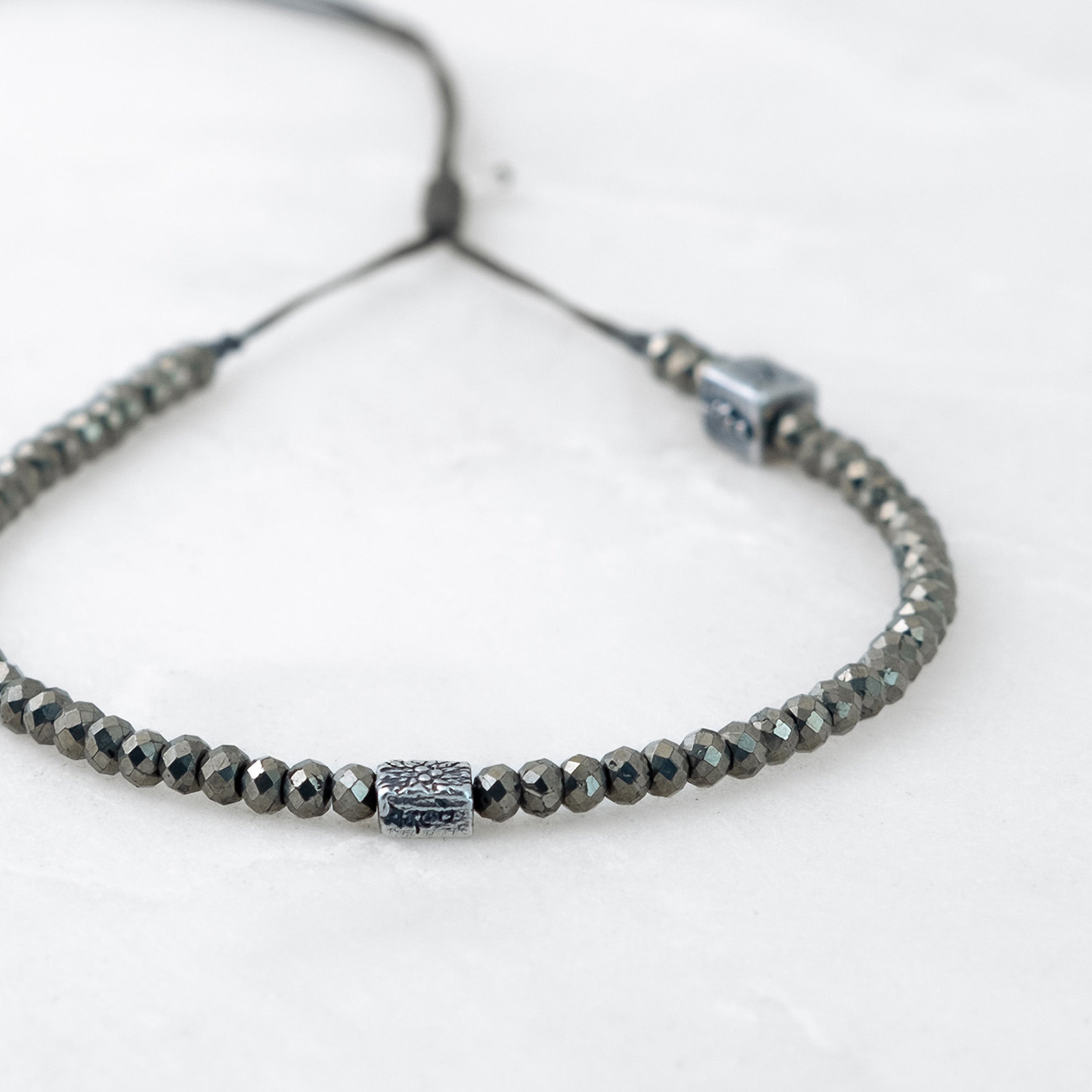 Bracelet MALA - Pyrite, Bodhi argenté