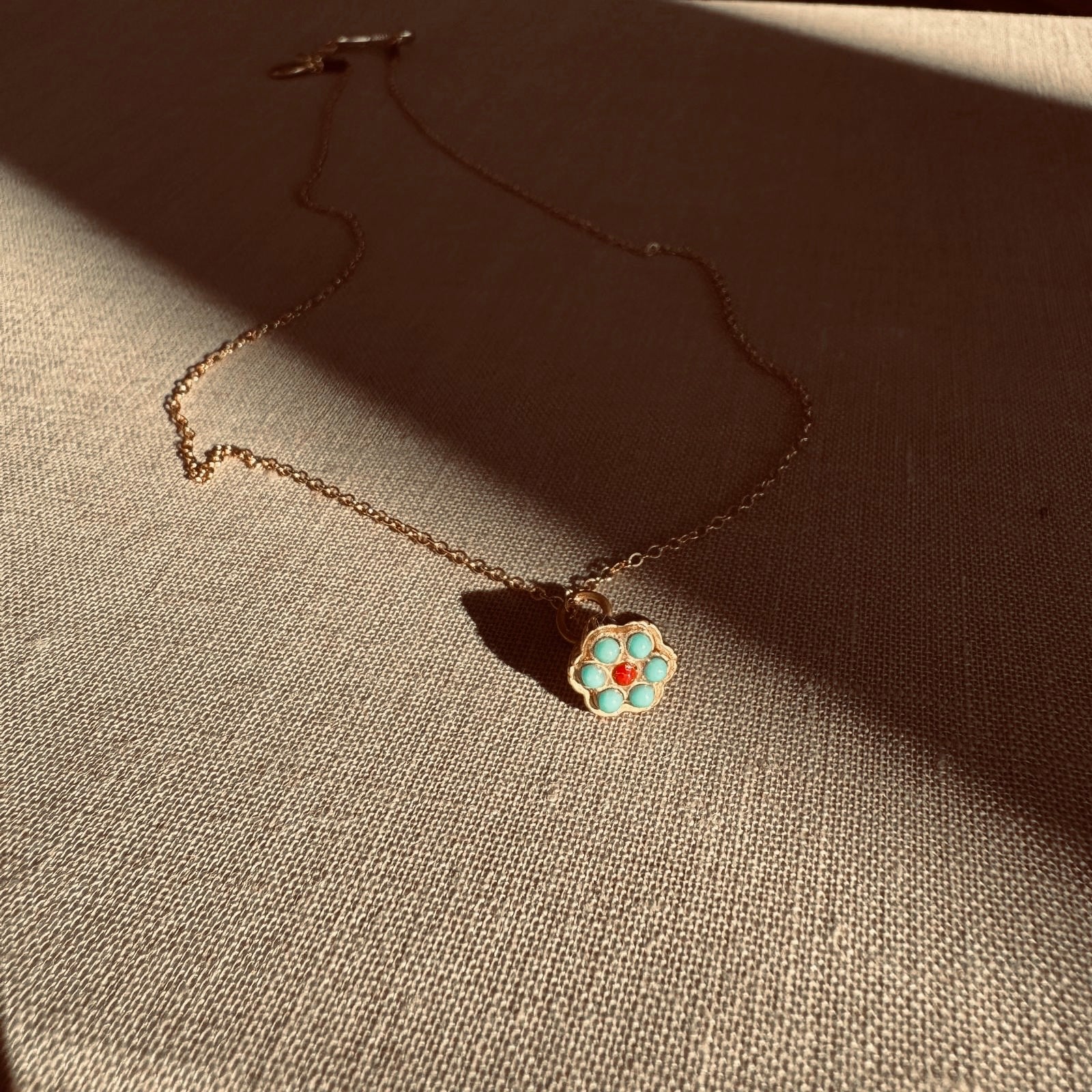 Collier - Petite fleur Turquoise & corail