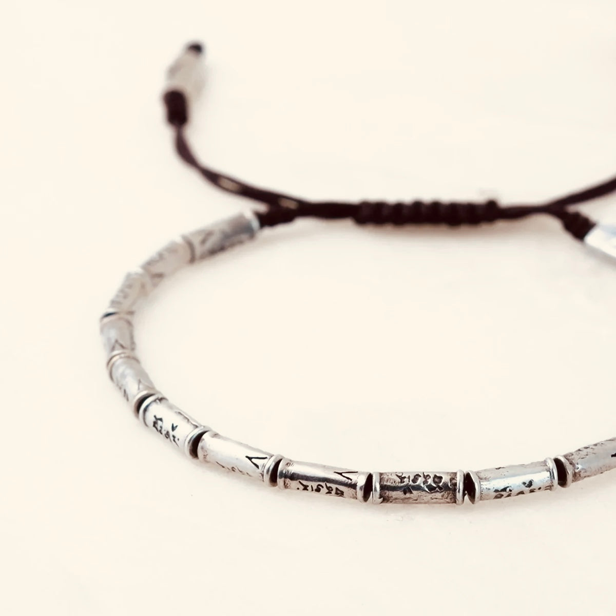 ESSENTIAL Bracelet - Jangbu
